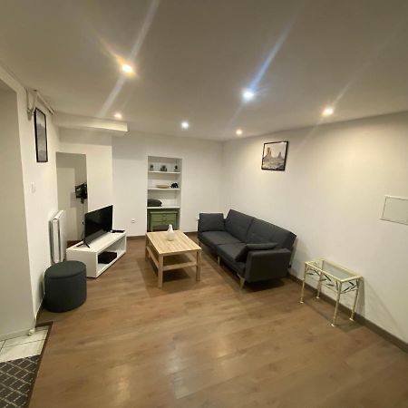 Appartement Meuble Au Coeur Du Centre-Ville Montbéliard Exterior foto